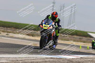 media/Aug-03-2025-TrackDaz (Sun) [[bf4a71acf9]]/B Group/1220pm (Wheelie Bump)/